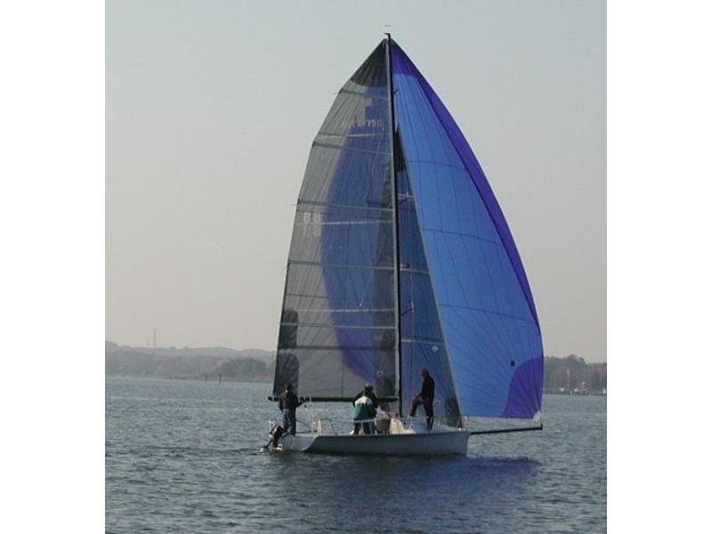 thompson 750 sailboat