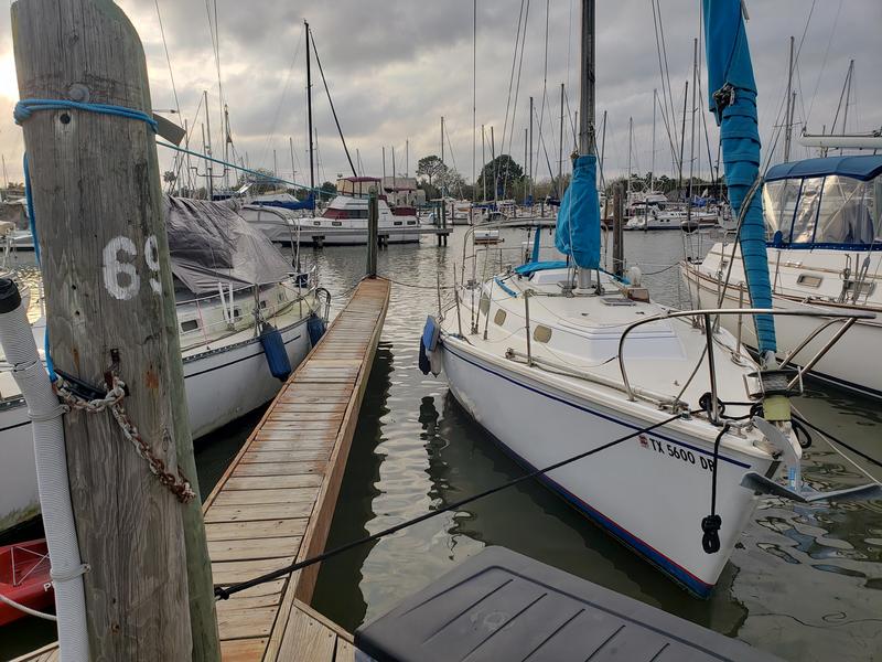 10 meter sailboat for sale