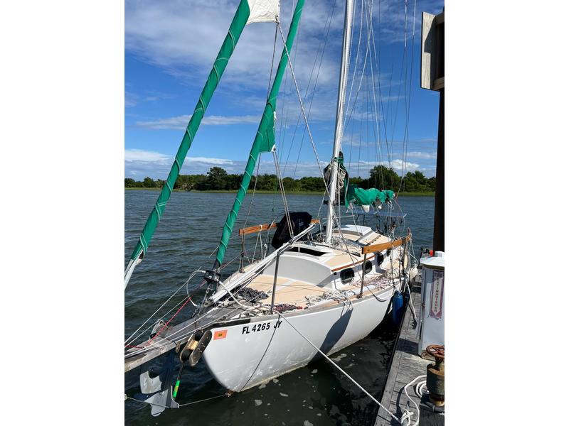 voyager 26 sailboat