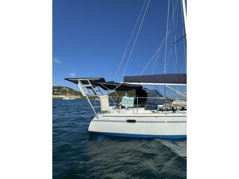 Catalina 310