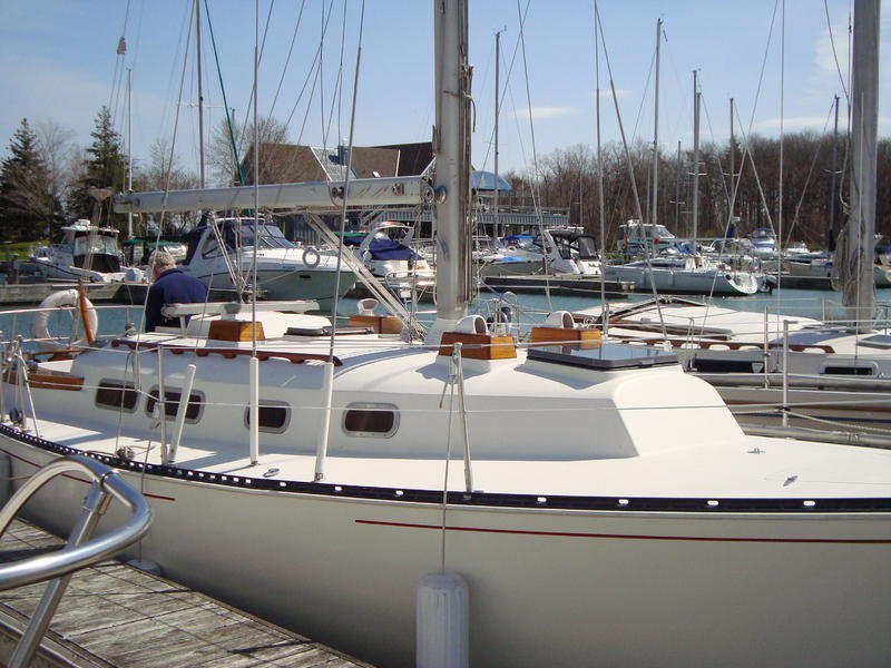 ontario 32 sailboat review