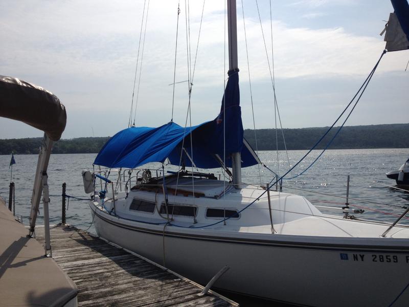 1982 Catalina 27 sailboat for sale in New York