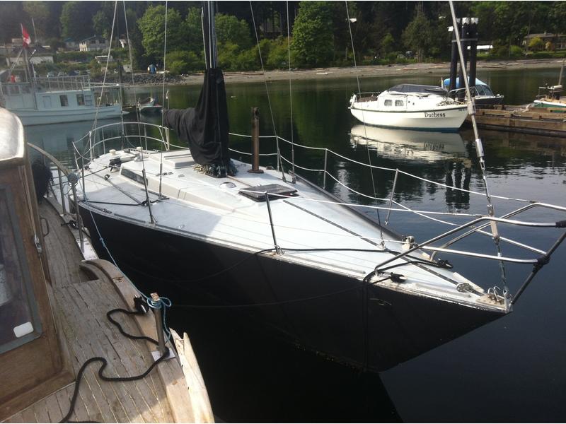 1977 morgan 1 ton sailboat for sale in outside united states