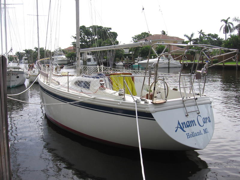 Columbia 34'