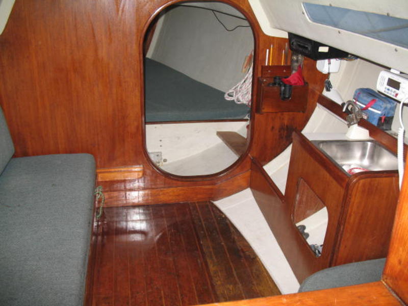 j27 sailboat interior