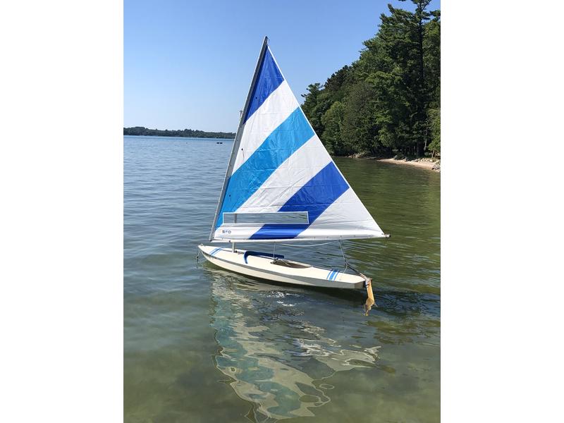 used sunfish sailboat for sale michigan